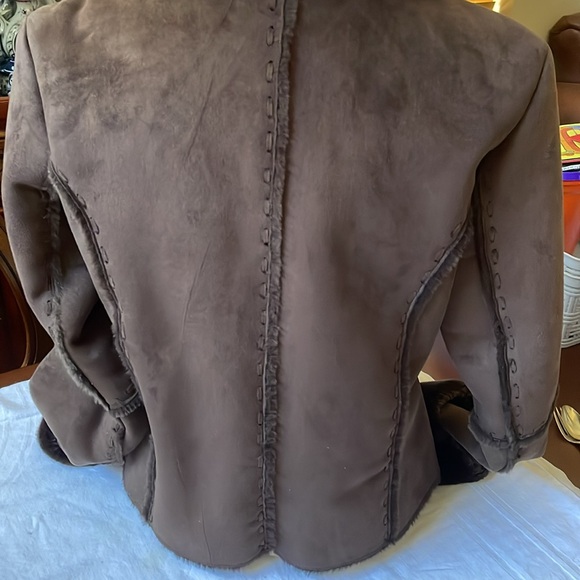 Pristine USA faux fur lined Suede Sherpa brown jacket size L - Picture 7 of 13